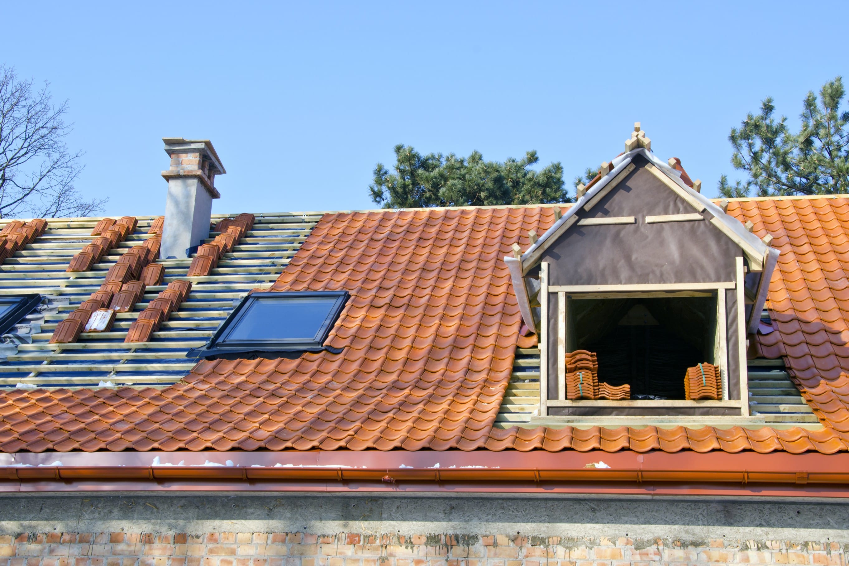 Rénovation toiture: Mode d'emploi - tarifs et détails intéressants